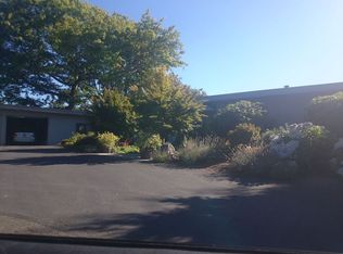 1849 NW Roundhill Cir, Seattle, WA 98177