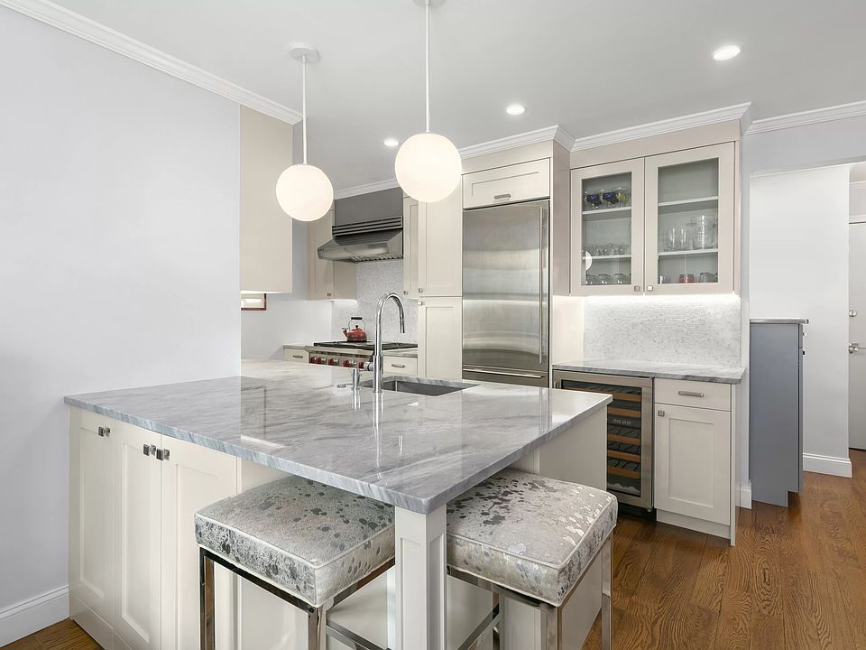 1st image of 350 Bleecker St APT 2C