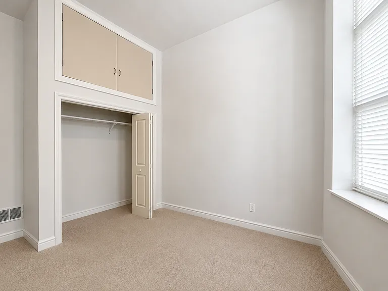 1470 W Carmen Ave #104 — Photo 15
