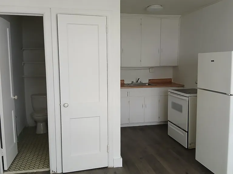 50 N Federal Hwy #1 — Photo 16