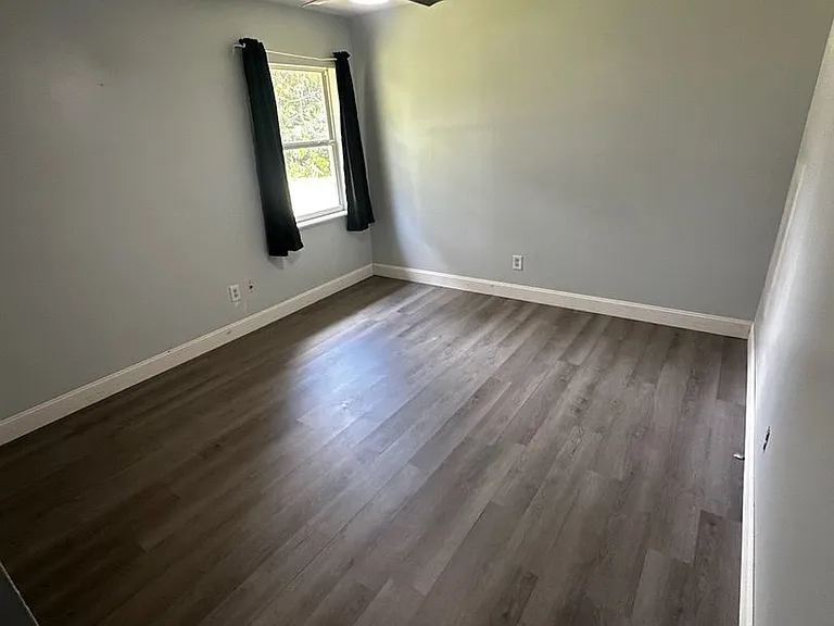 4151 SE 21st Ct — Photo 4