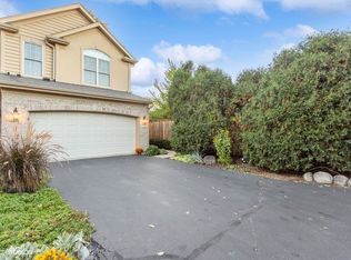 6308 Fairview Ave, Downers Grove, IL 60516