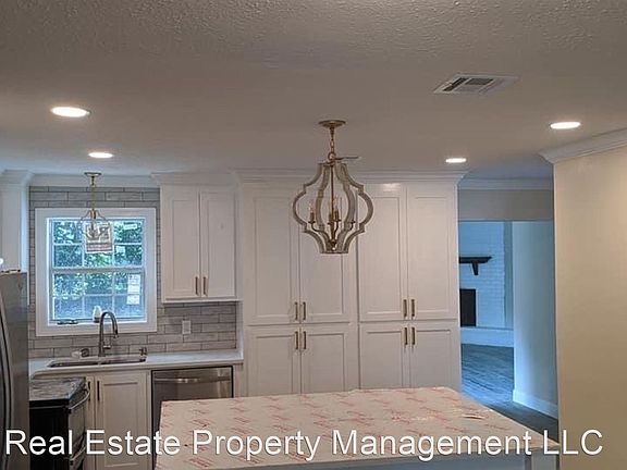 2nd image of 207 Breton Dr