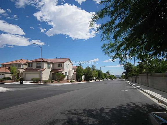 2nd image of 9678 W Mesa Vista Ave