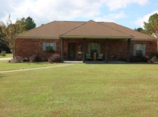 85 Crossland Rd, Sumrall, MS 39482
