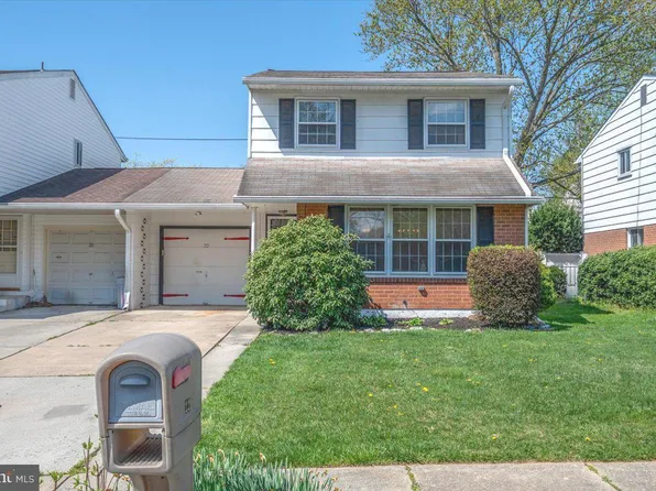 22 Greenbridge Dr, Newark, DE 19713