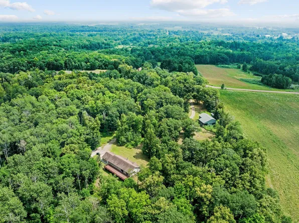 19551 80th Ave, Milaca, MN 56353