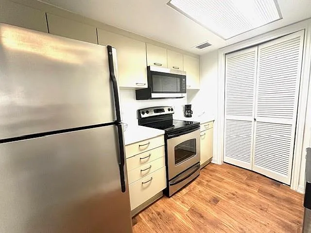 3525 Sage Rd #407 — Photo 20