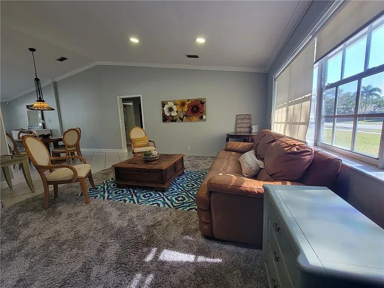 11757 SW 57th St — Photo 5