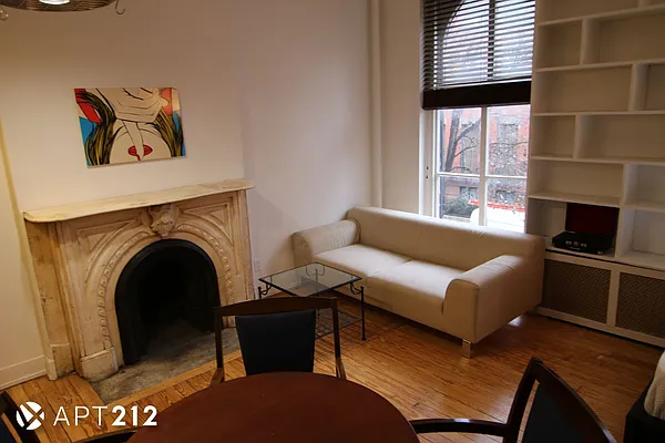 Rented by APT212 INC | media 1