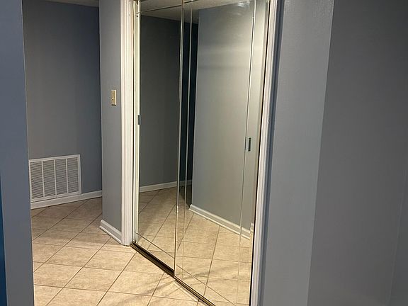 2nd image of 6019 Pinebark Ct Unit 6019