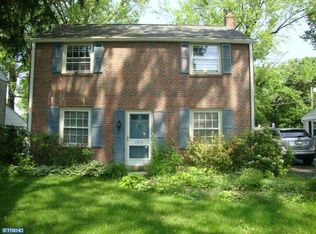 1415 W Wynnewood Rd, Ardmore, PA 19003