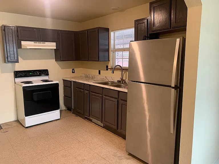 374 N San Ignacio Ave #1 — Photo 7
