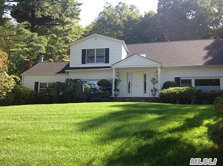 1st image of 225 Chestnut Dr