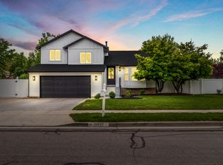 10932 S Segovia Cir, Sandy, UT 84094