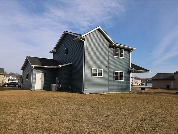 3rd image of 1812 Sloan Street