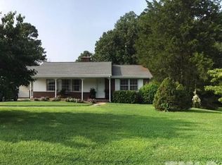 121 Reynolds Rd, Raleigh, NC 27609