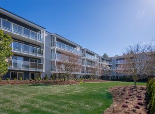 Quadra Heights, Saanich, BC V8X 4W9