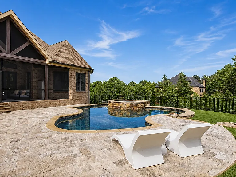 9565 Hampton Reserve Dr — Photo 28