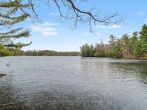 5th image of 941 Jones Falls Rd S