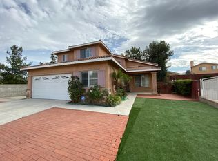 9439 Lapis Ct, Corona, CA 92883