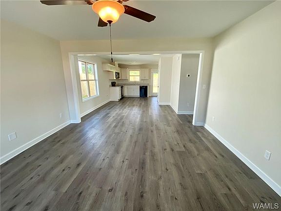 5th image of 139 Wexford Way #90