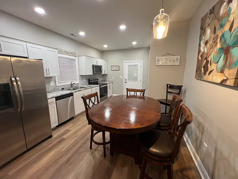 902 Rankin Ave — Photo 12