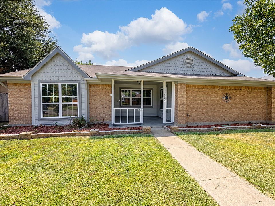 1st image of 424 Quail Hollow Dr