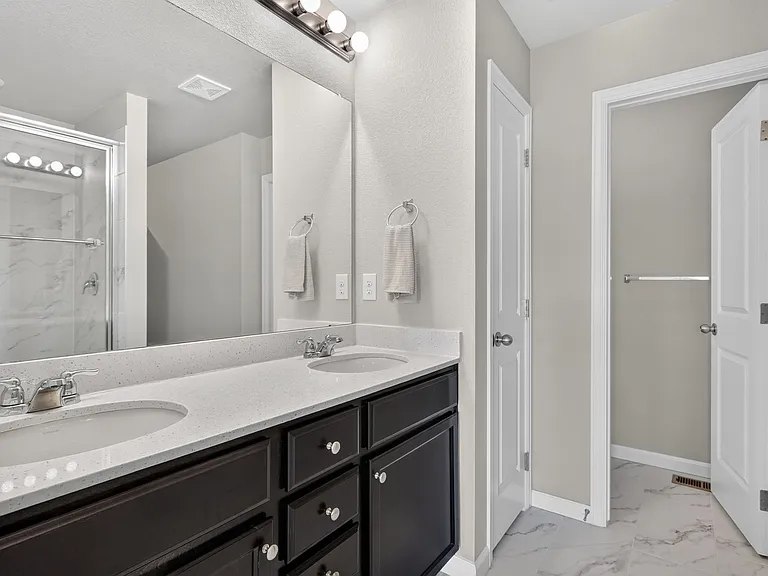 360 Marlowe Ct — Photo 9