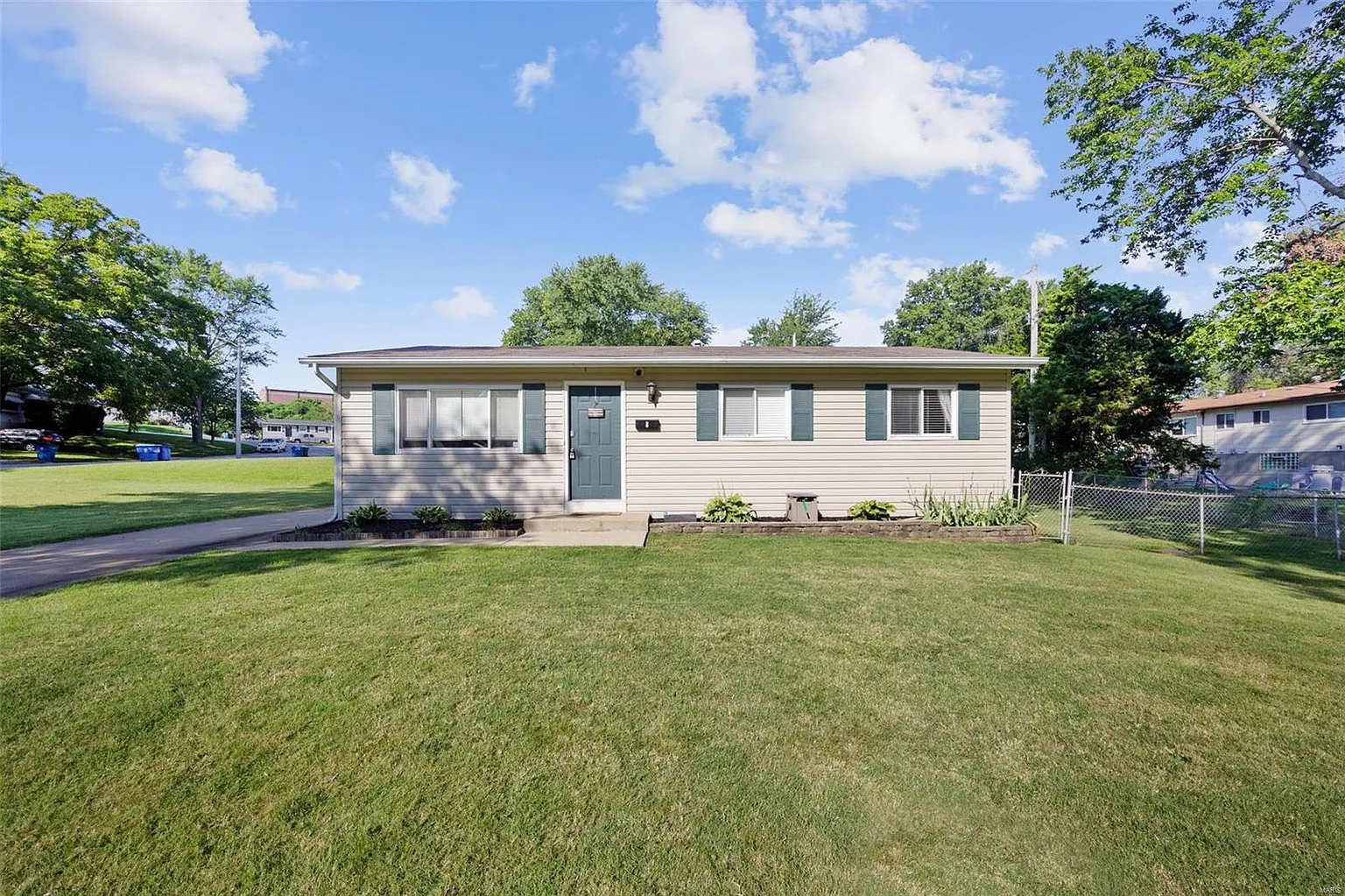 8 Ville Teresa Ln photo 1