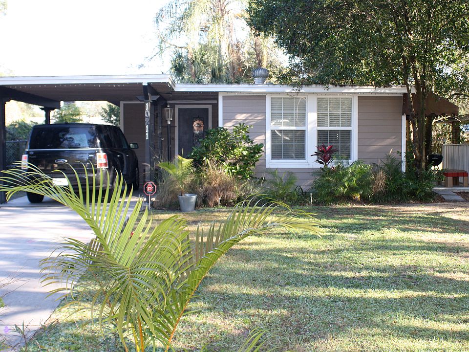 1st image of 10211 Newport Cir