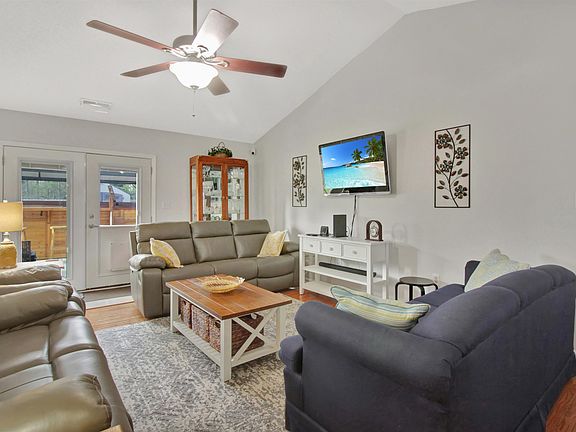 5th image of 412 Plymouth Loop