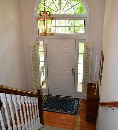 3rd image of 103 Mission Hills Dr