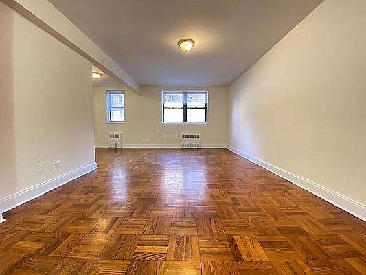 1st image of 144-20 41st Ave #18