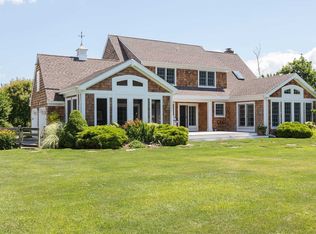 1720 Indian Neck Ln, Peconic, NY 11958