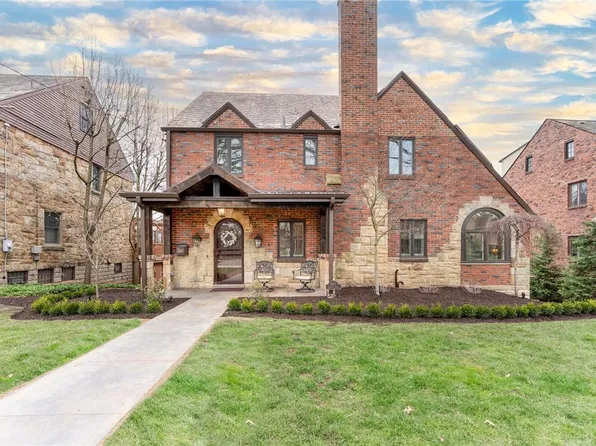 1401 Navahoe Dr, Pittsburgh, PA 15228