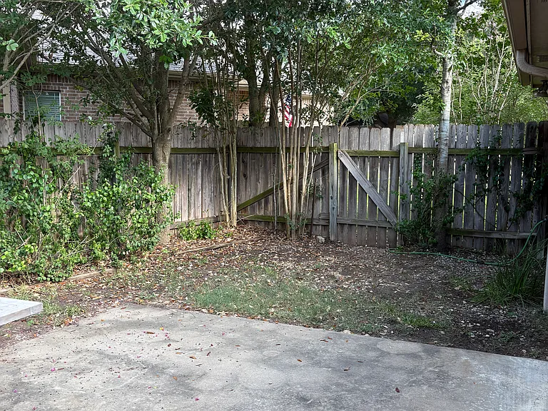 1816 Brothers Blvd #10 — Photo 26