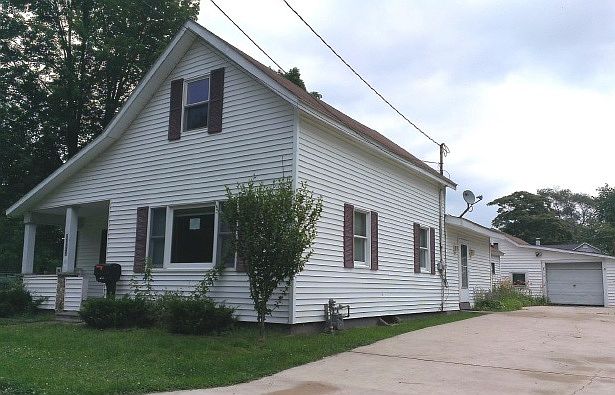 1st image of 1623 N 11th St