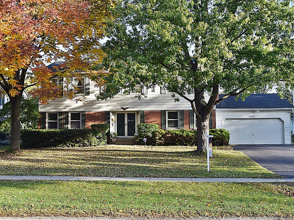 1st image of 22W280 Glen Valley Dr