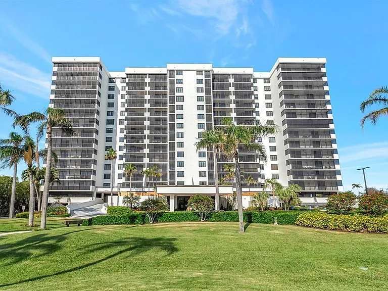 3420 S Ocean Blvd #PHT — Photo 25