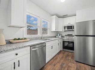 310 W Idlewild Ave #R, Tampa, FL 33604