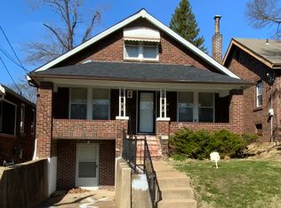 3521 West Pl, Saint Louis, MO 63121