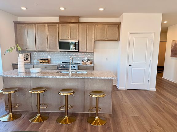 2nd image of 83 Bethlehem Pike Unit 1104