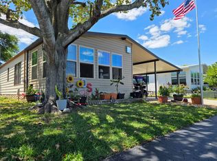 114 Village Ct, Winter Haven, FL 33884