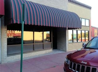4 S Silver St, Paola, KS 66071