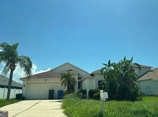 1812 Raven Glen Dr, Ruskin, FL 33570