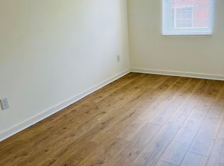 1117 N Kenilworth St, Arlington, VA 22205