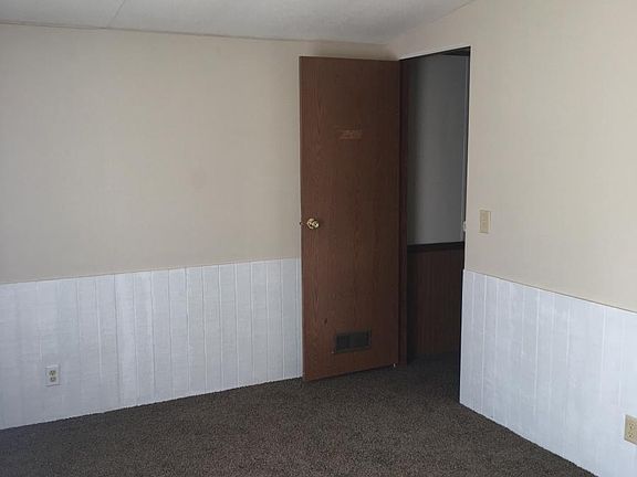 2nd image of 1303 Money St Lot 24