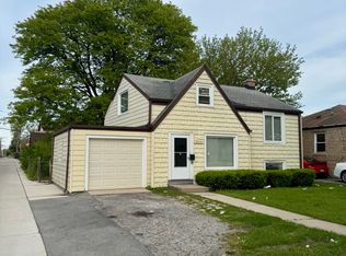 2219 S 13th Ave, Broadview, IL 60155