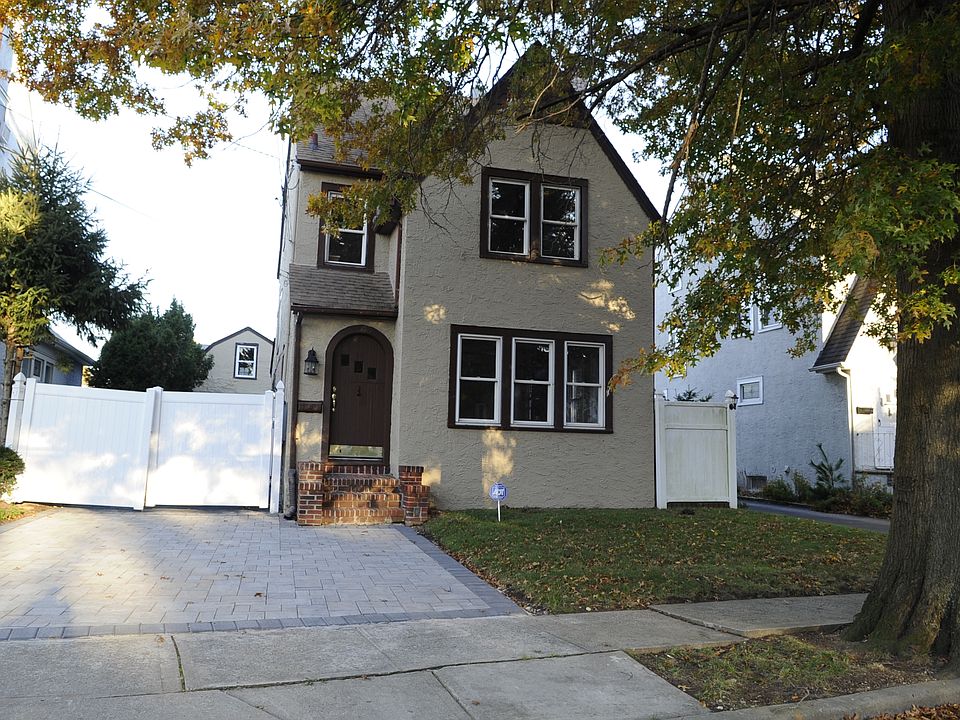 1st image of 99 Maplewood St
